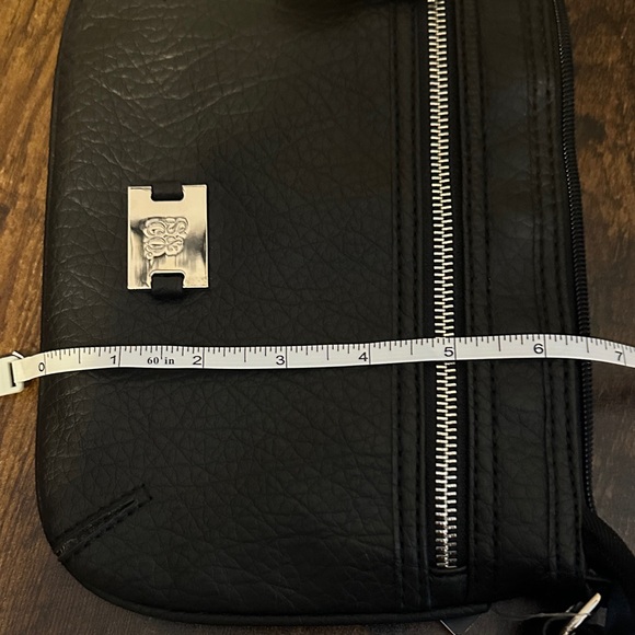 Style & Co. Textured Black Shoulder Bag - Picture 6 of 7